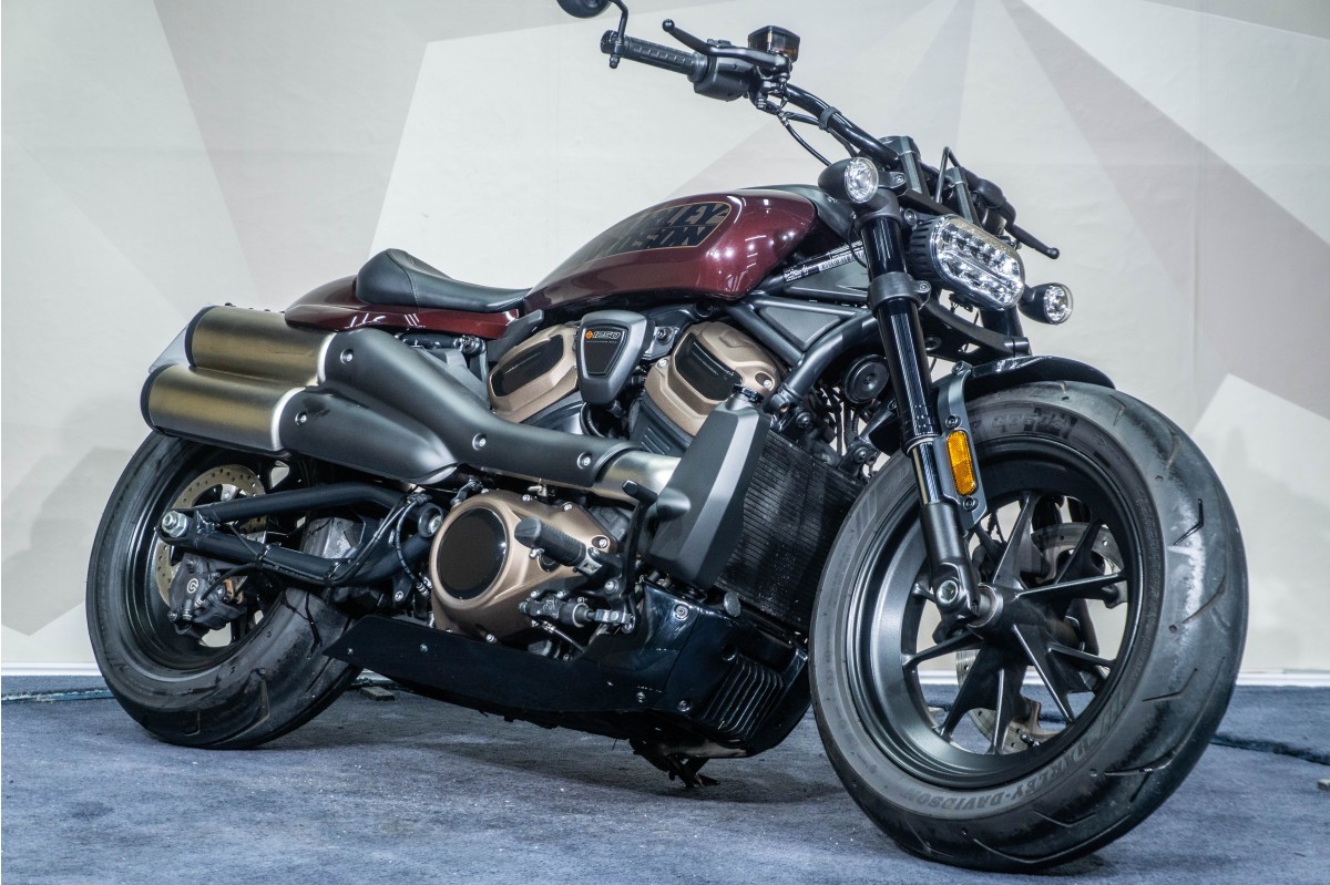 HARLEY DAVIDSON Sportster S