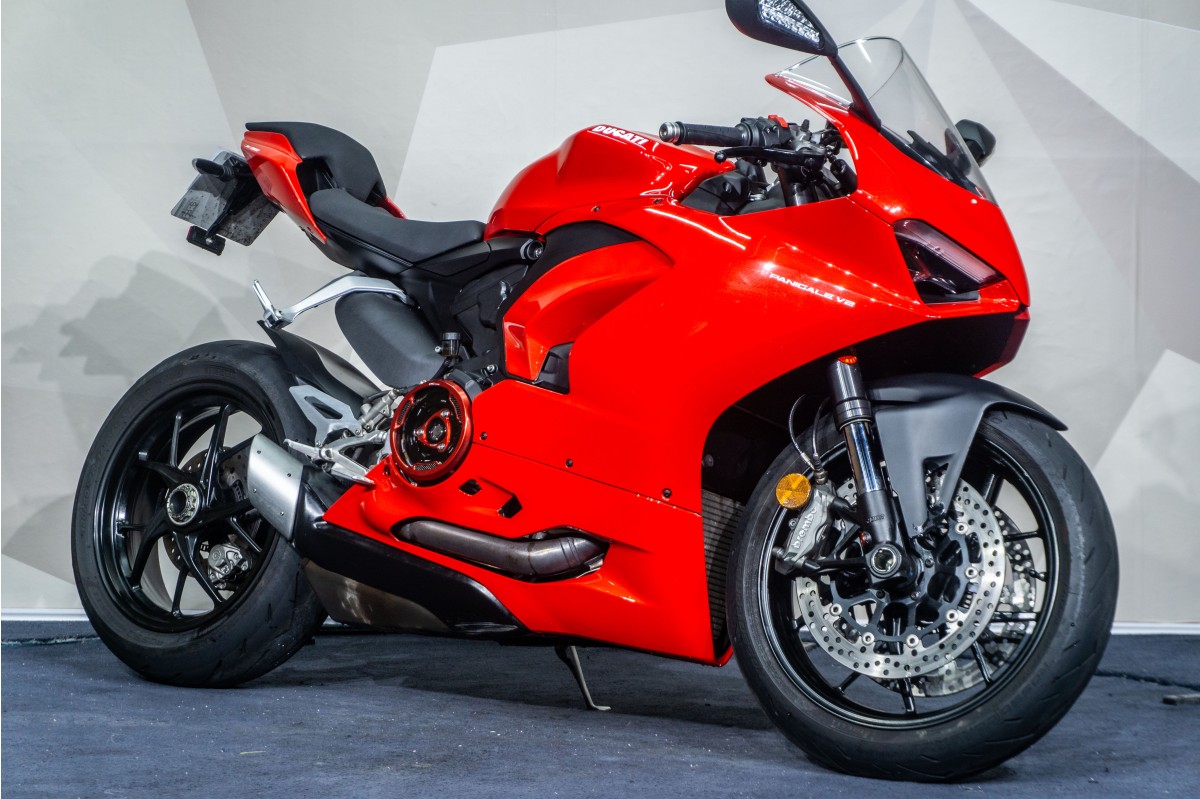DUCATI Panigale V2