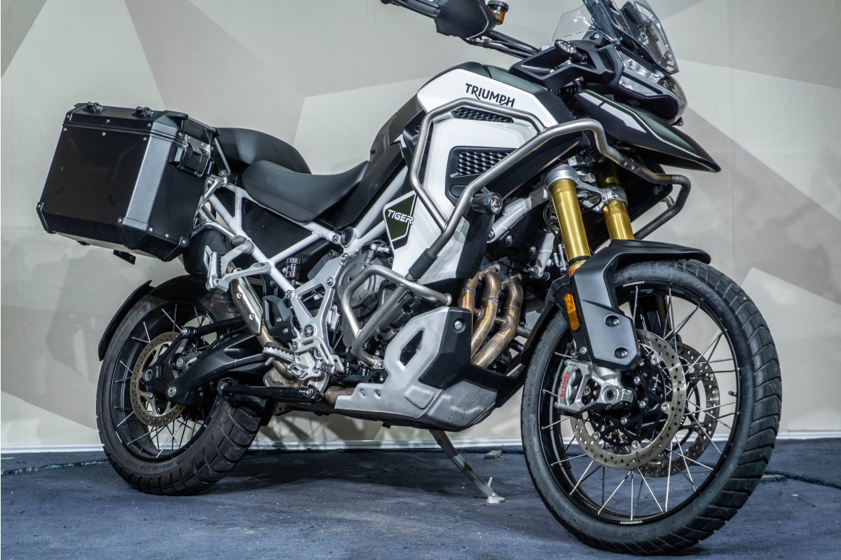 TRIUMPH TIGER 1200 RALLY EXPLORER