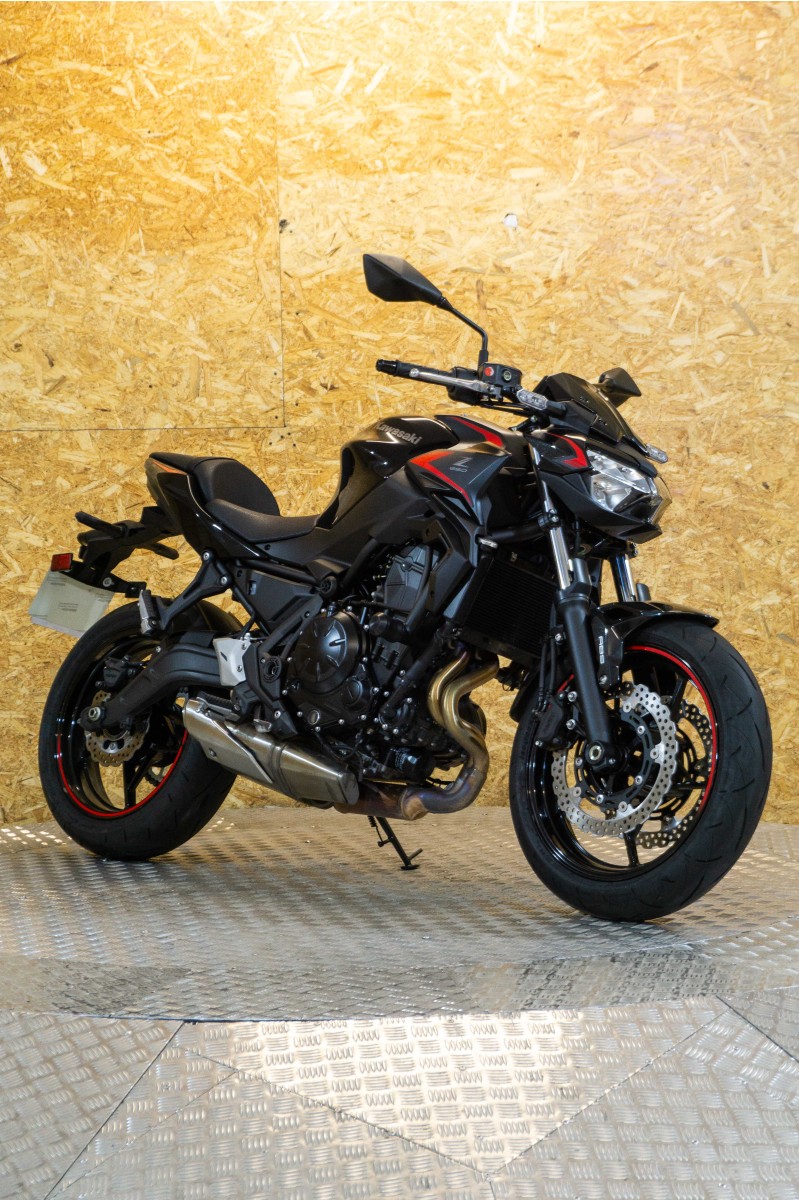 KAWASAKI Z 650