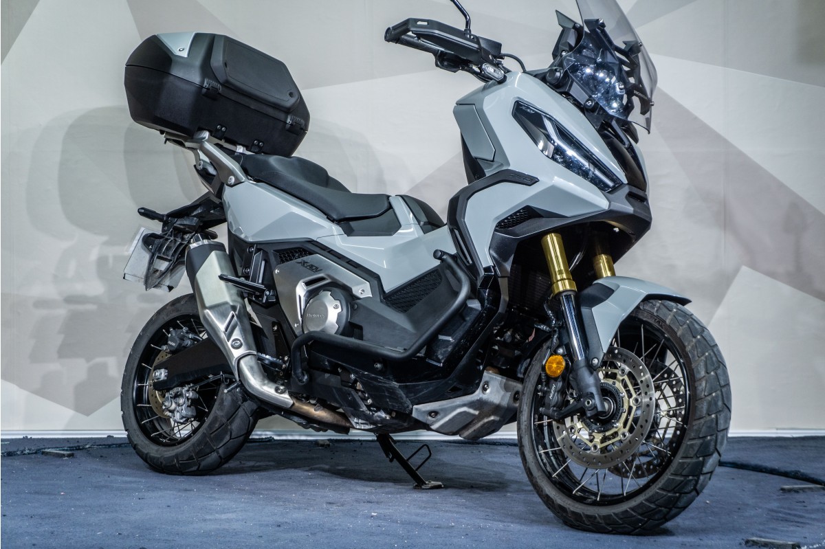 HONDA X-ADV 750