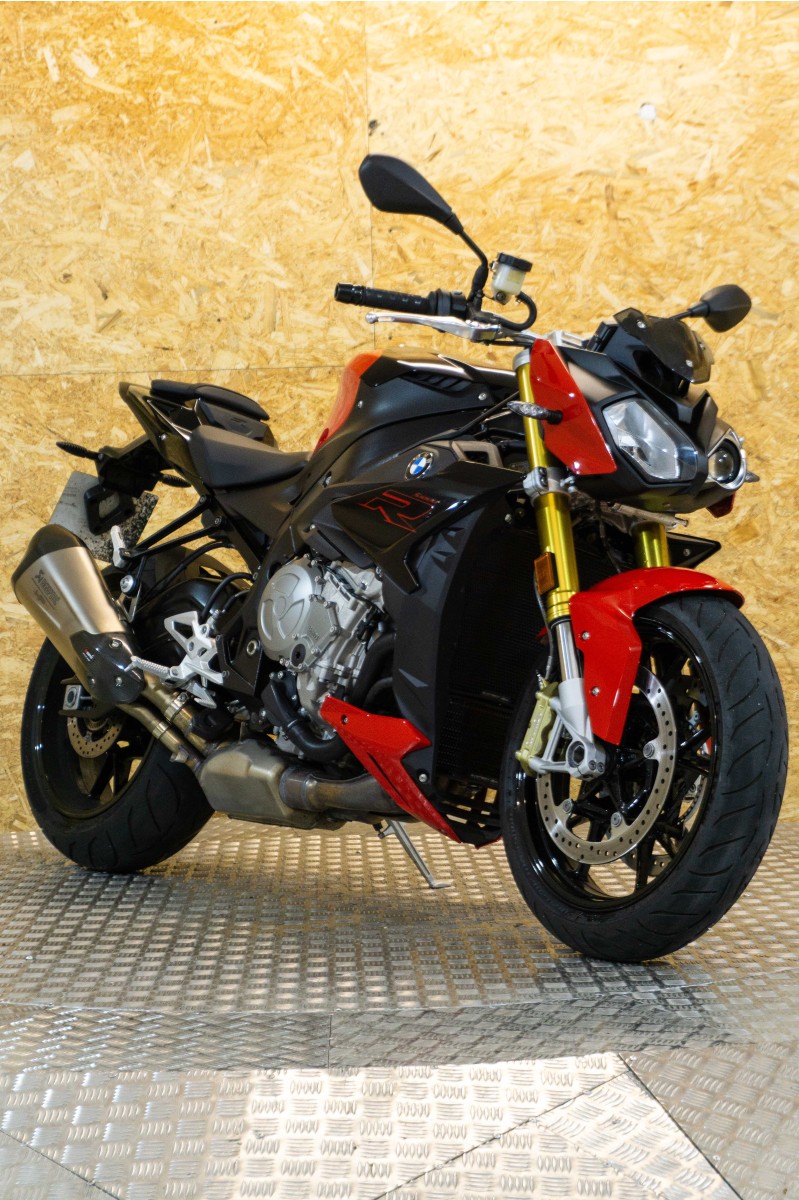 BMW S1000R