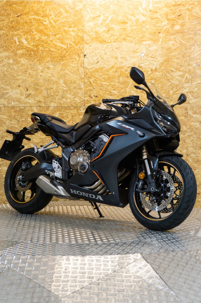 HONDA CBR 650R