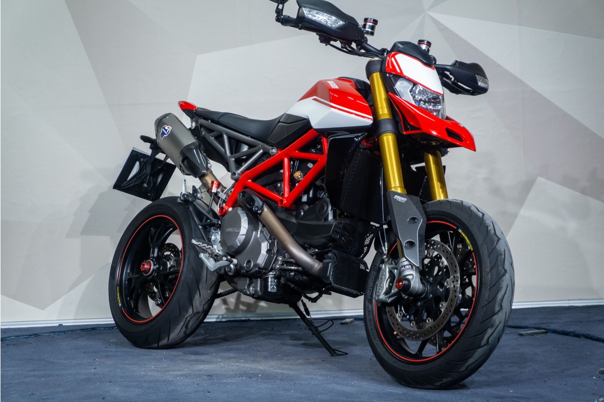 DUCATI HYPERMOTARD 950 SP