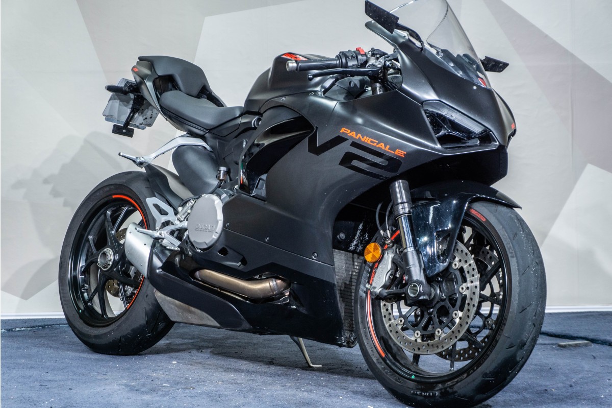 DUCATI Panigale V2