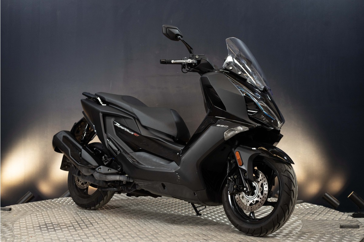 KYMCO Super Dink GT