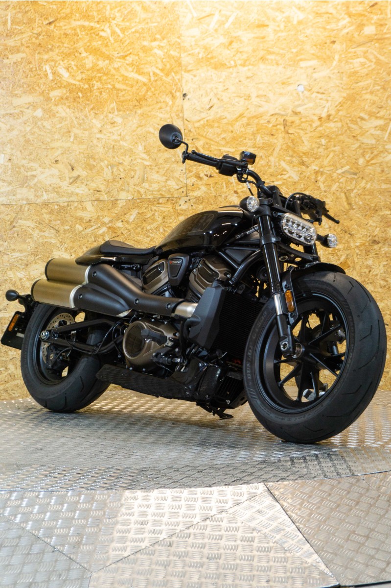 HARLEY DAVIDSON SPORTSTER S