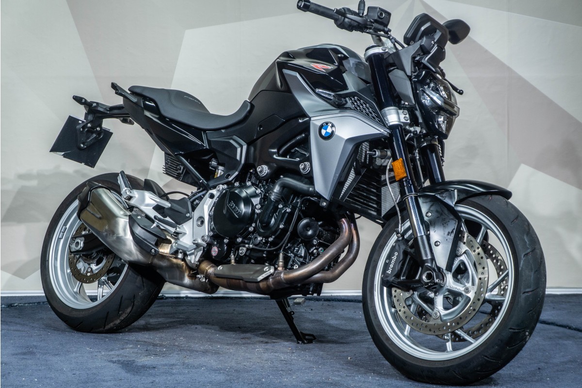 BMW F 900 R