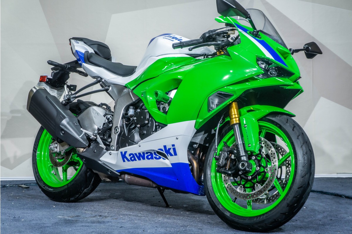 KAWASAKI ZX 6R 40TH ANIVERSARIO