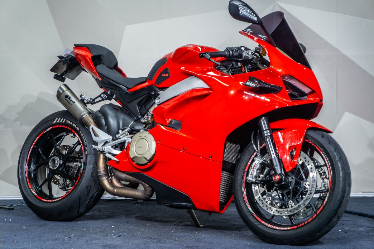 DUCATI PANIGALE V4