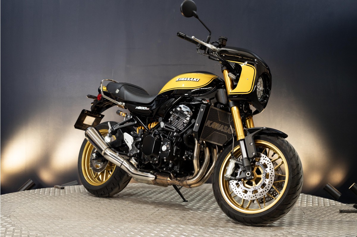 KAWASAKI Z 900 RS