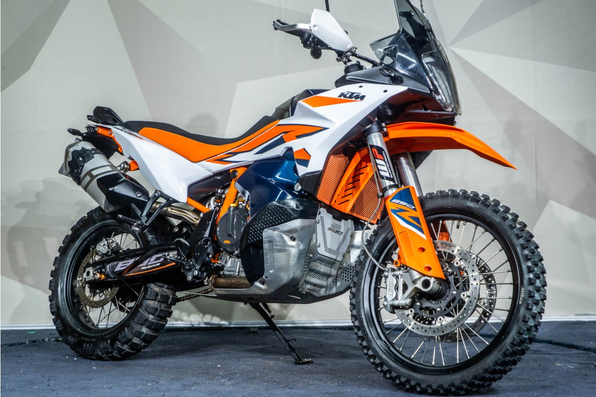 KTM 890 ADVENTURE R