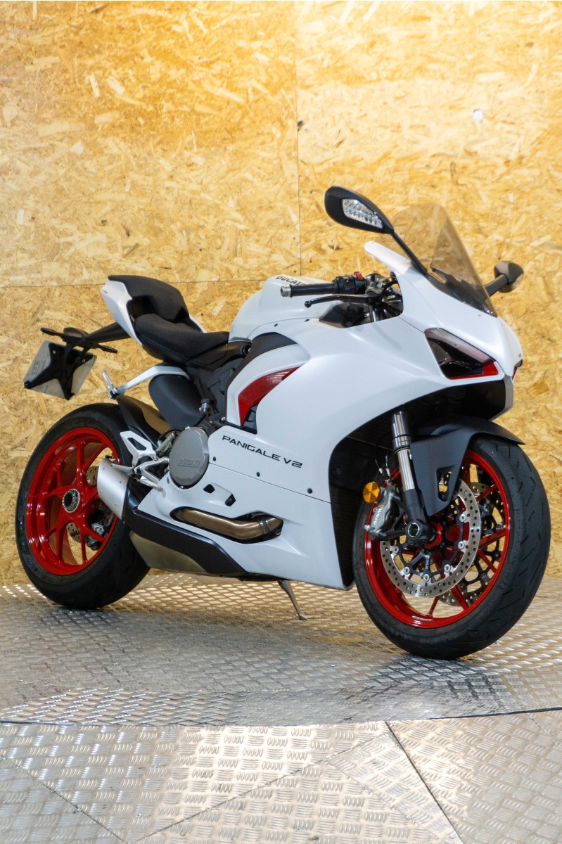 DUCATI Panigale V2