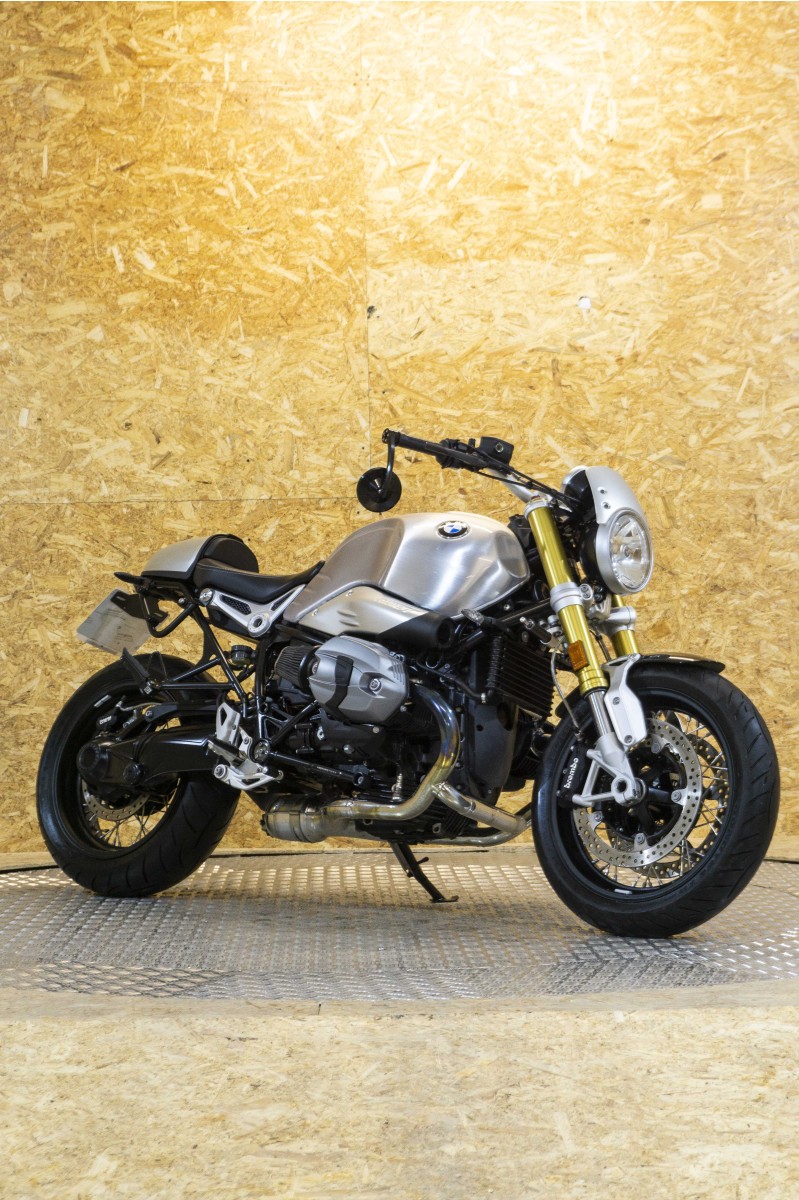 BMW R nineT