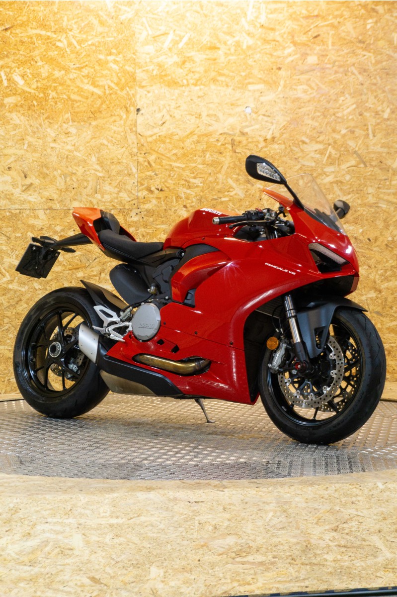 DUCATI Panigale V2