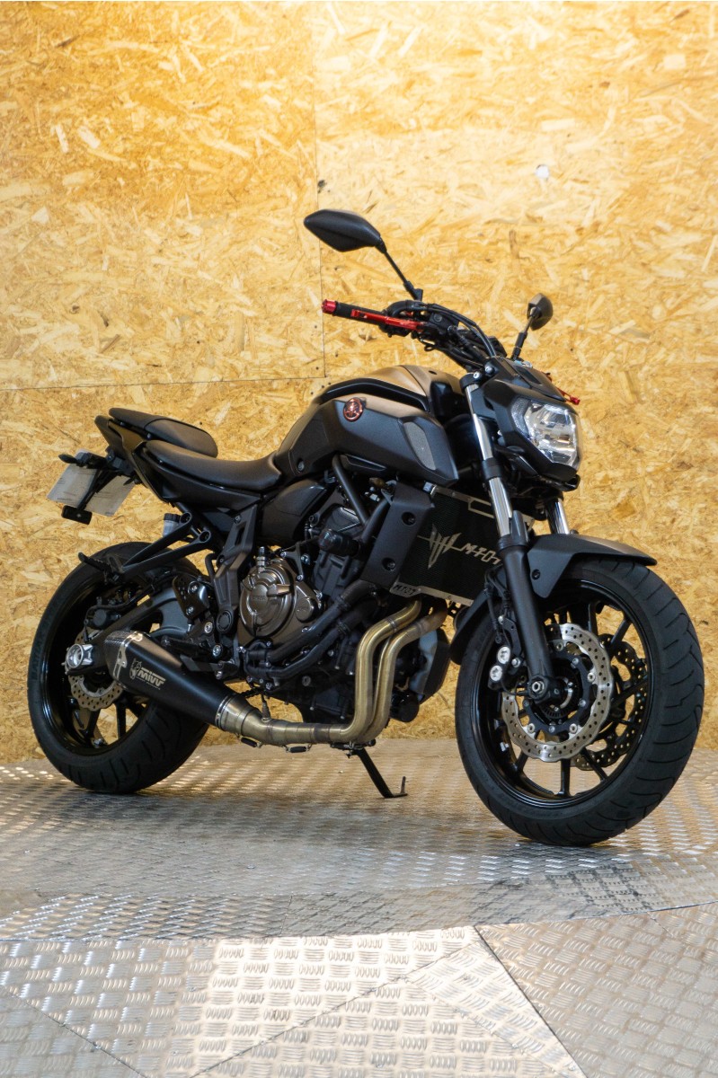 YAMAHA MT-07 A2