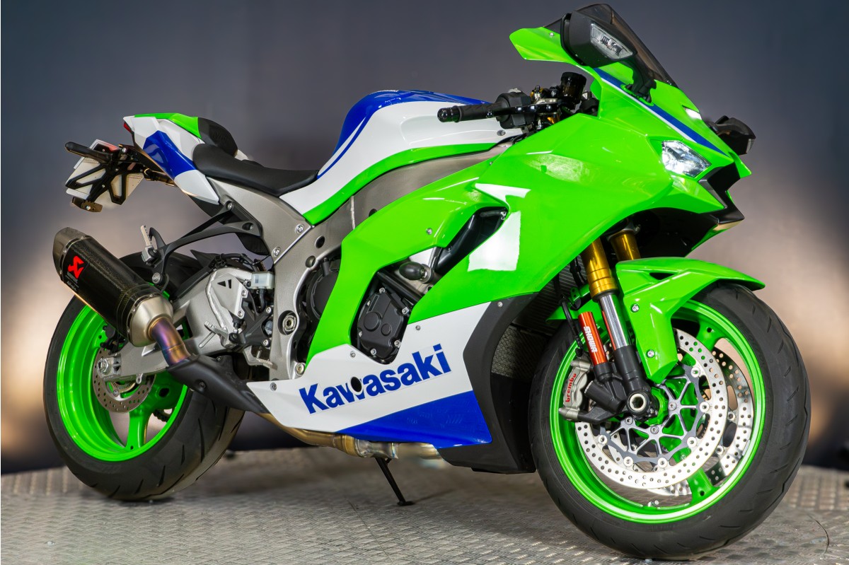 KAWASAKI ZX 1O R 40 ANIVERSARIO