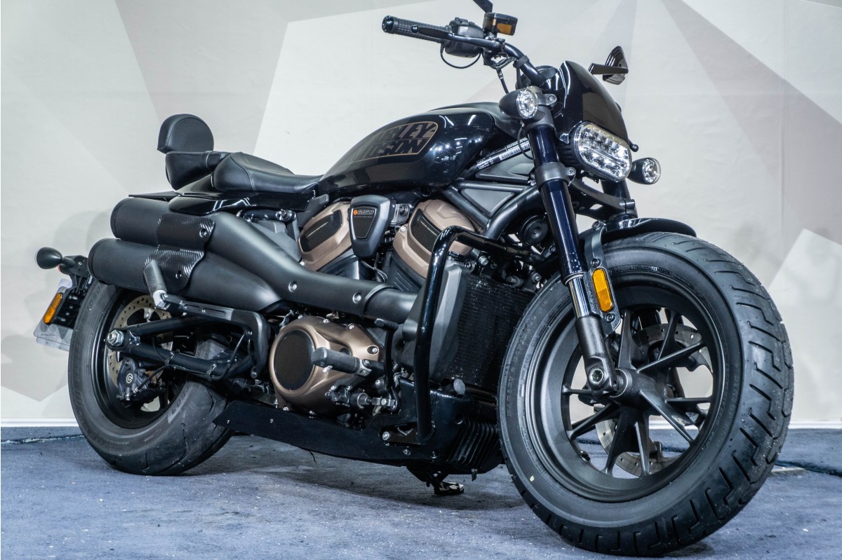 HARLEY DAVIDSON Sportster S