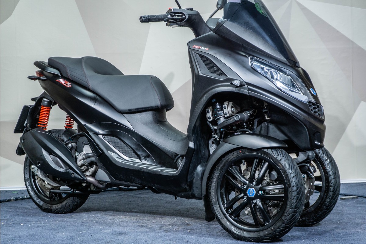 PIAGGIO MP3 300 HPE