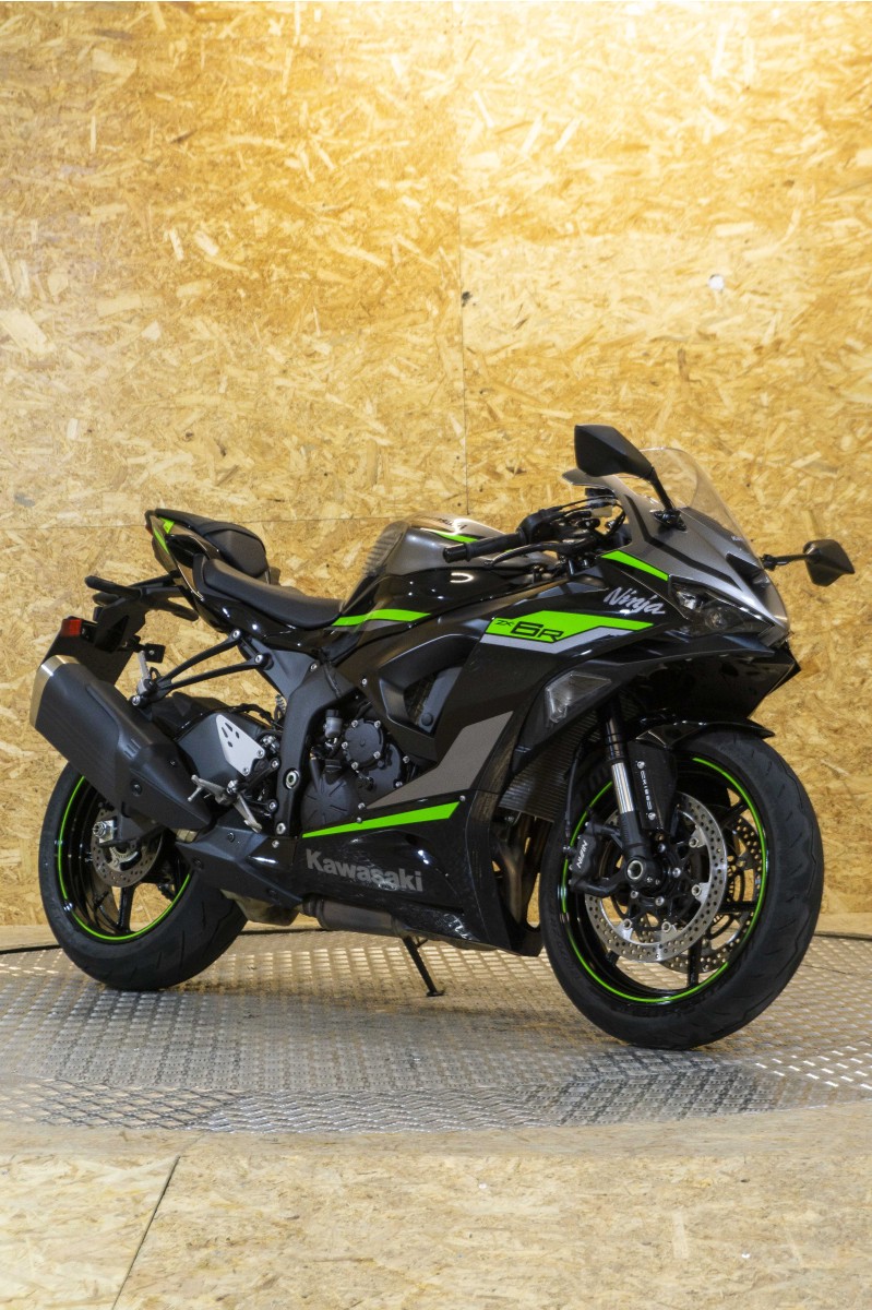 KAWASAKI Ninja Zx6R