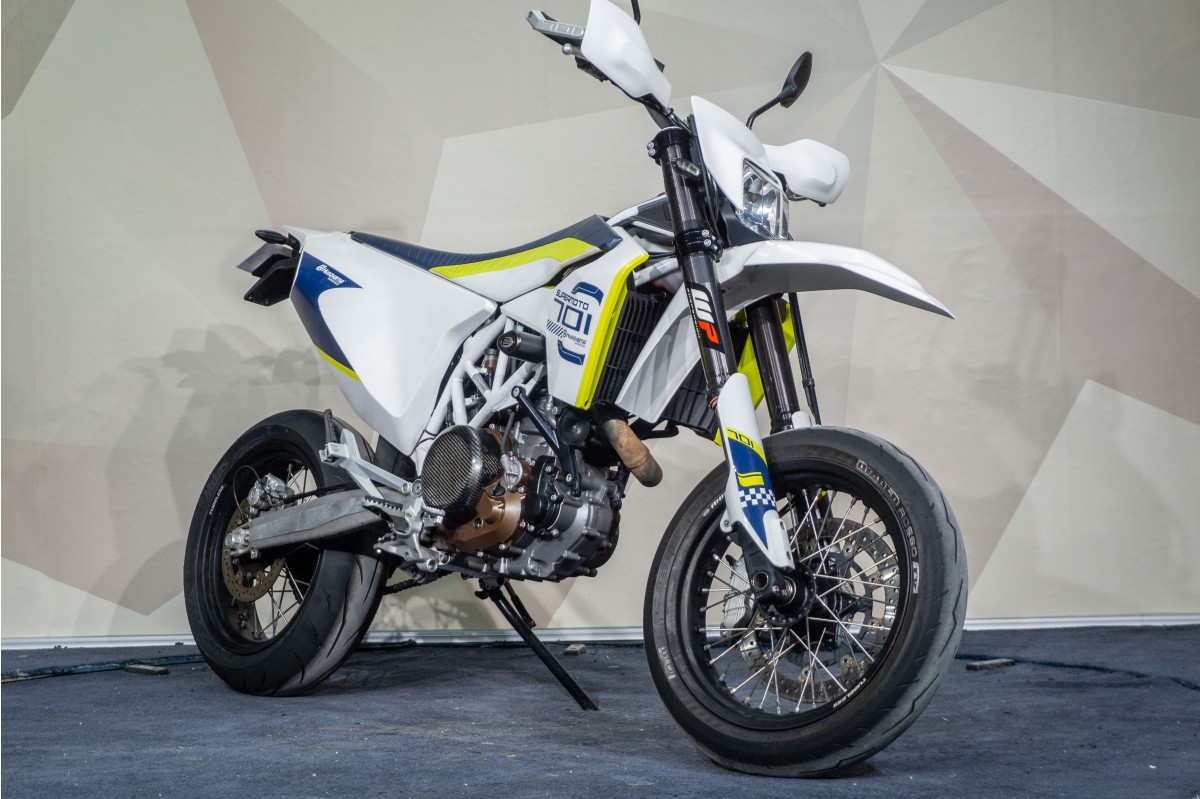 HUSQVARNA 701 SM