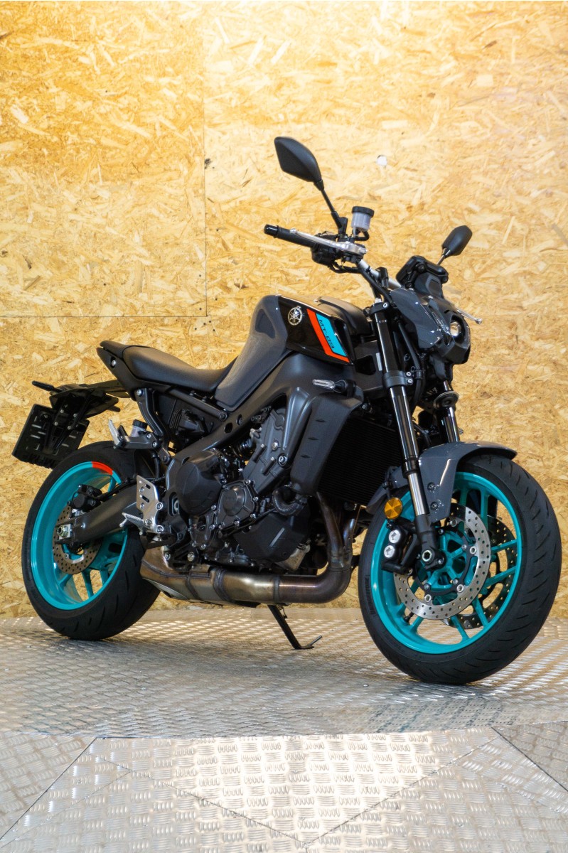 YAMAHA MT09